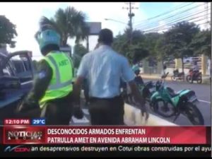 Amet detiene dos hombres que agredieron patrullas en la Lincoln con Sarasota