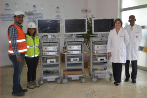 Gastroenterología del hospital Luis Eduardo Aybar recibe equipos del Oisoe.