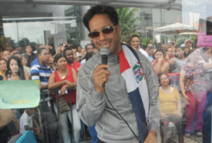 Cantante criollo Carlos Silver