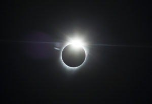 Eclipse total de sol (AP Photo/Timothy J. Gonzalez)