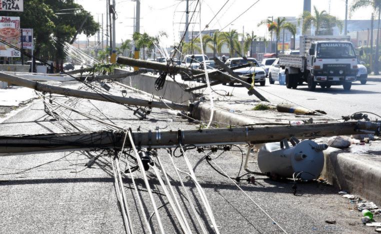 Postes, Eléctricos, Luz, EdeEste, San Isidro