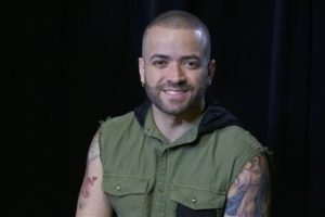 El músico venezolano Miguel Ignacio Mendoza, más conocido como Nacho, posa durante una entrevista en Nueva York el martes 22 de agosto del 2017.