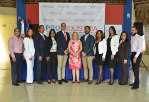 En el acto estuvieron presentes todos los colaboradores de la institución