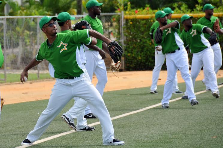 Estrellas Orientales, Béisbol. Pelota, Torneo