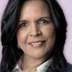 Minou Tavárez