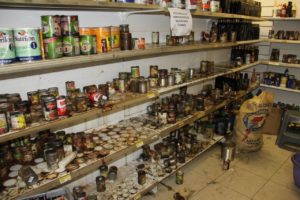 El establecimiento cerrado por Pro Consumidor se trata del comercio La Feria 505, ubicado en la avenida Duarte, próximo al Mercado Nuevo.