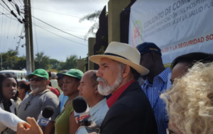 Los manifestantes también exigieron la terminación y puesta en servicio del hospital Luis Eduardo Aybar (Morgan)