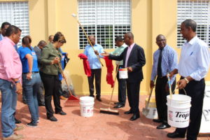La Dirección Regional de Educación 04, San Cristóbal, inauguró hoy la jornada de mantenimiento escolar