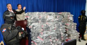 DNCD incauta 1,074 paquetes de presunta cocaína en Azua