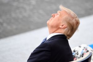Donald Trump, Eclipse