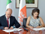 El documento firmado por el ministro de Medio Ambiente, Francisco Domínguez Brito y Yolanda León, representante del Grupo Jaragua