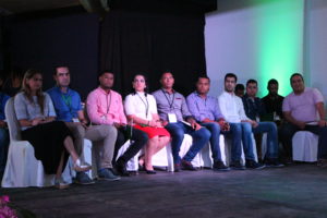 Jóvenes empresarios comparten sus experiencias con la tecnología en el agro, en el evento que se realiza en Bávaro, Punta Cana..