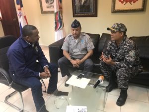 El director central de la Policía Comunitaria, coronel Jacobo Mateo Moquete, acompañado del director Regional de Santo Domingo Norte, general Máximo Báez Aybar, visitó al alcalde de Santo Domingo Norte, René Polanco