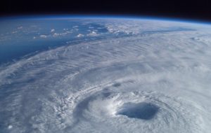 Florida suspende cobro de peajes a causa de huracán Irma