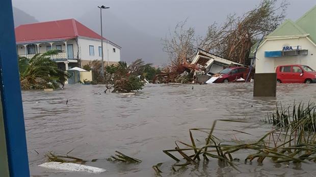 Huracán Irma causa destrozos e inundaciones en San Martín y en Antigua y Barbuda (foto lanacion.com.ar)