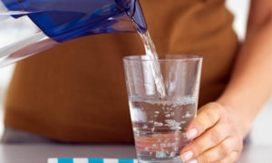 Ministerio de Salud recomienda tomar agua ante altas temperaturas.