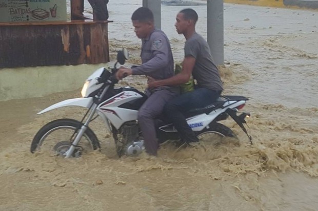 Inundaciones por lluvias en Santiago.