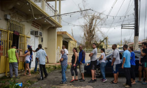 Los alimentos escasean en la isla de Puerto Rico (archivo)