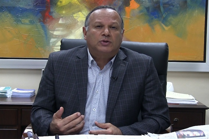 Nelson Rodríguez Monegro, El director ejecutivo del Servicio Nacional de Salud (SNS), afirma que ya no sabe cómo demostrarle al Colegio Médico Dominicano (CMD) que está equivocado con sus reclamos