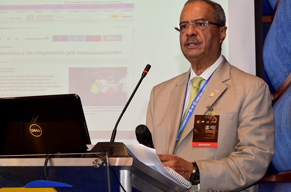 César Mella Mejías, médico psiquiatra, director del IDSS (Foto Adalgisa Corcino)