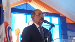 Danilo Medina mientras da un discurso en Bohechio.