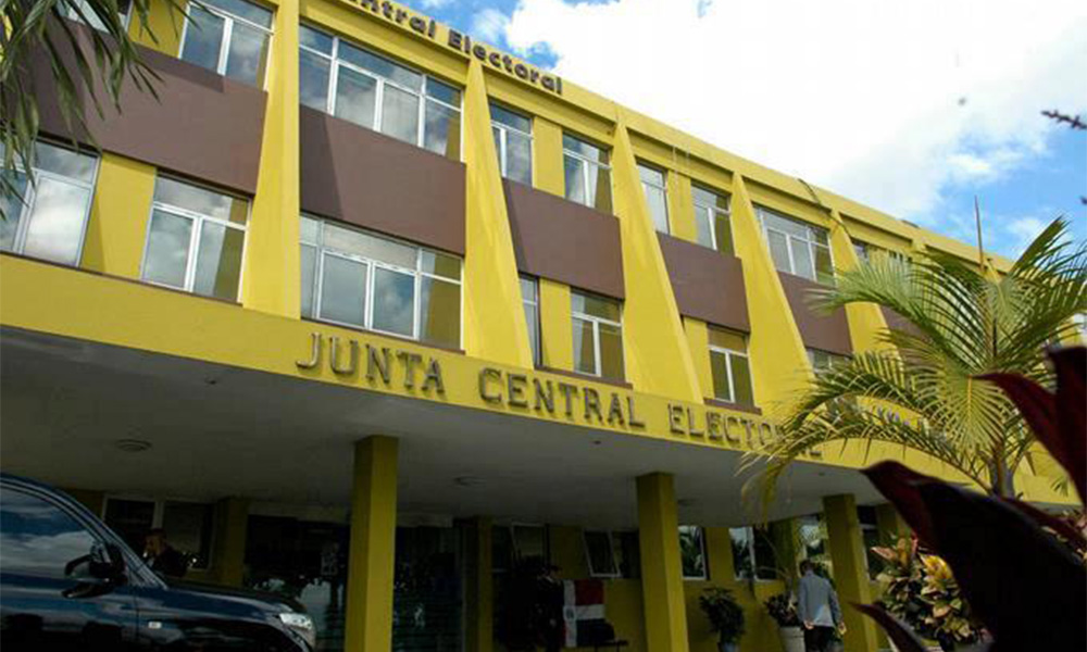 Sede de la Junta Central Electoral (JCE). Algunos partidos no recibirán contribución económica por no presentar informe