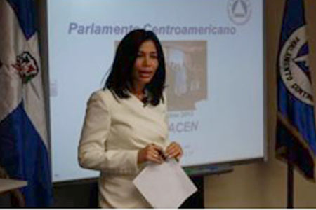 La diputada y presidenta de la Comisión de la Mujer del Parlamento Centroamericano, (PARLACEN), Silvia García