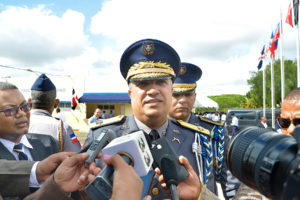 Ney Aldrin Bautista, director de la Policía Nacional ordena acuartelar agentes por llamado a paro de transportistas. Foto Danny Polanco