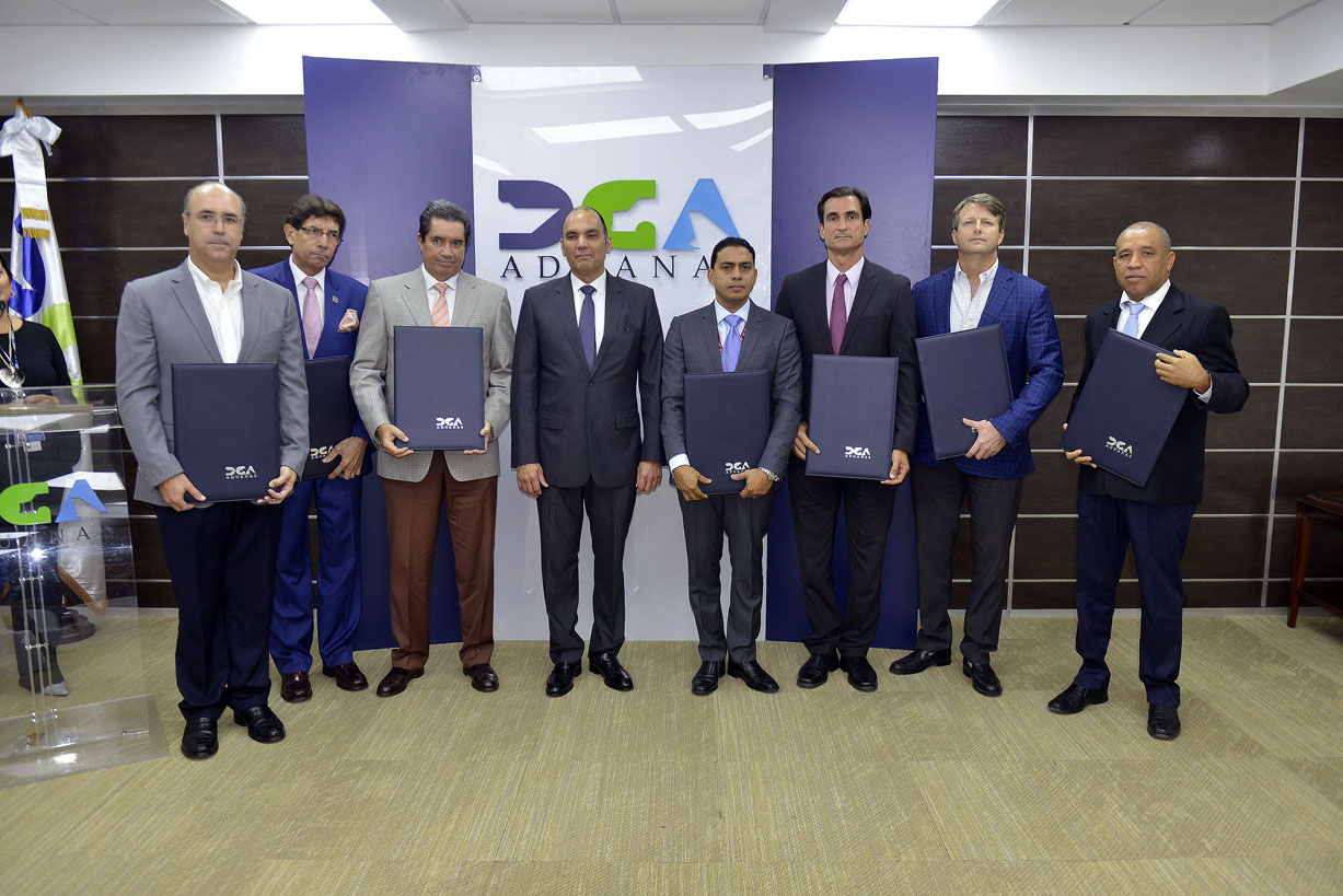 El director general de la institución, Enrique Ramírez Paniagua, resaltó la importancia estratégica de los centros logísticos para la República Dominicana.