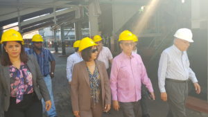 Visita de directivos de Pro COnsumidor e Inazúcar al Central Romana Corporation