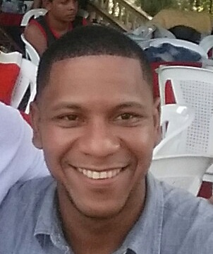 Engels  Argenis de la Cruz Peguero, de 33 años, alguacil de la Corte Penal del Distrito Nacional está desaparecido