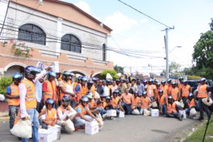 Tabernáculo Salvación y Alabanza abre sus puertas a COMIPOL e INTRANT  en jornada Navidad Segura con Jesús