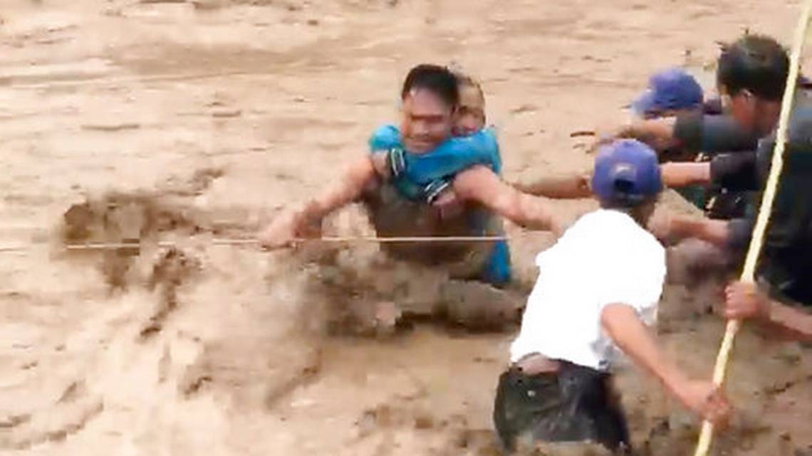 Daños dejados por la Tormenta tropical en Filipinas, la que ha causado al menos 120 muertos