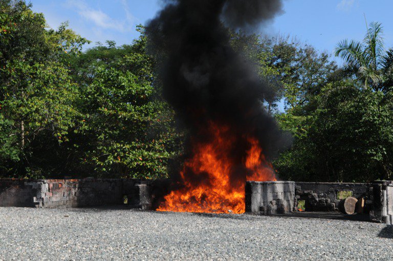 Incineración de drogas