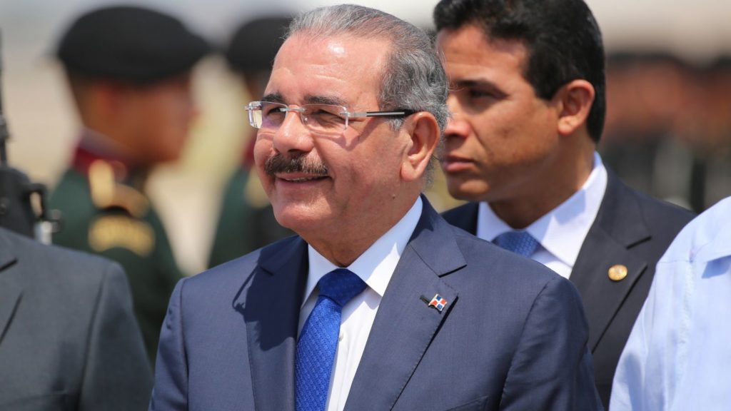 Danilo Medina saldrá mañana a Suiza. Participará en 48 Reunión Anual del Foro Económico Mundial
