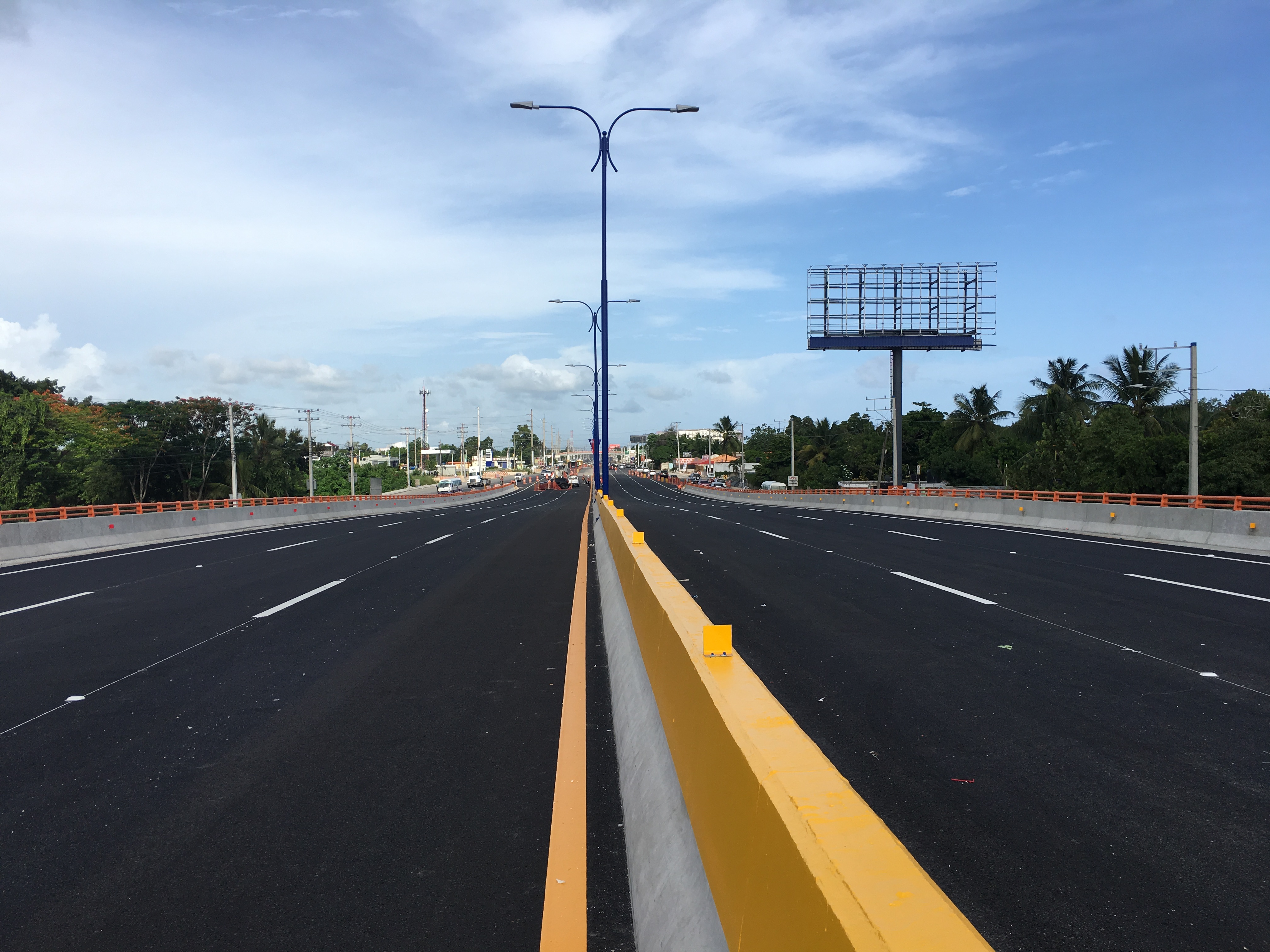 Nuevo elevado de La Caleta inaugurado por Danilo Medina