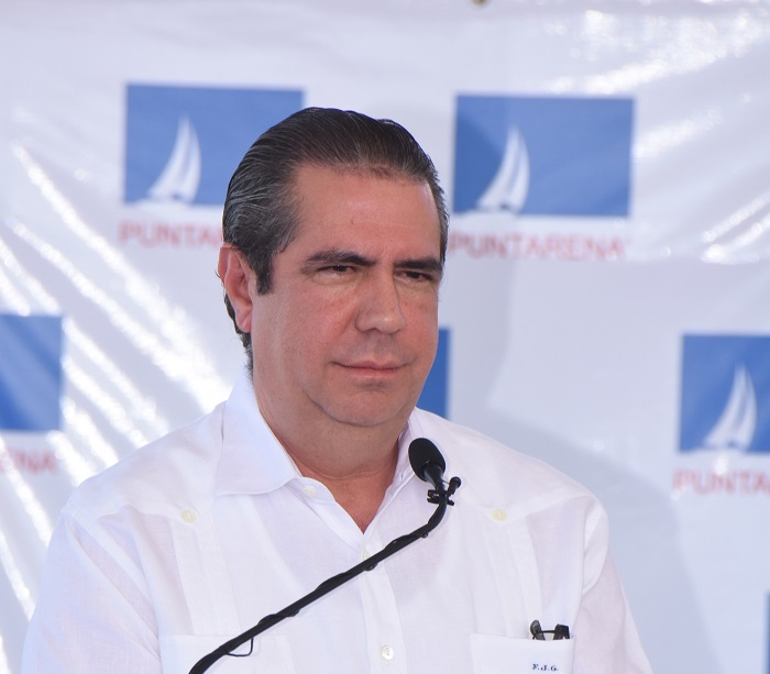 El ministro de Turismo Francisco Javier García