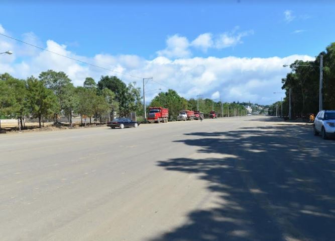 Avenida que da acceso al Parque Central de Santiago, que estará listo para su entrega a fines del presente mes