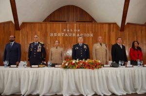 Durante la clausura del primer Diplomado en Derecho Castrense y Derecho Penal Militar