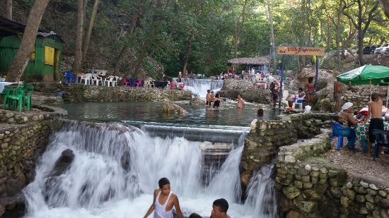 Balneario en Barahona.