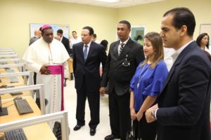 Hospital Ney Arias Lora inaugura Biblioteca Virtual