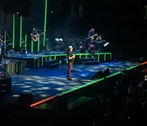 Joaquín Sabina en el Palacio de los Deportes de Santo Domingo.