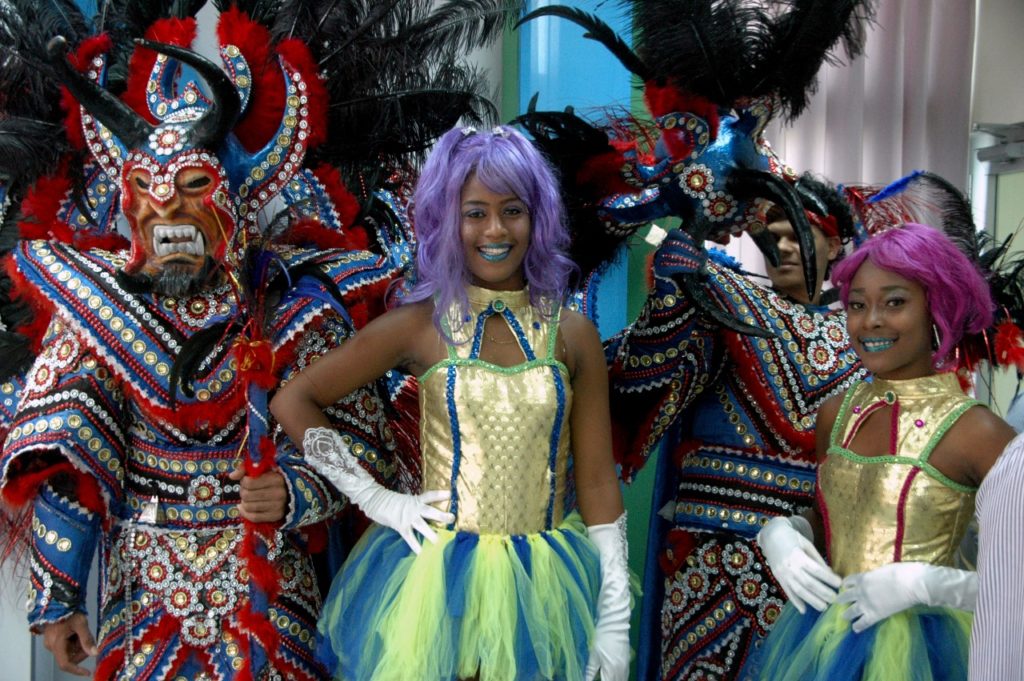 Comparsas ganadoras en el Carnaval Santo Domingo Este 2018.