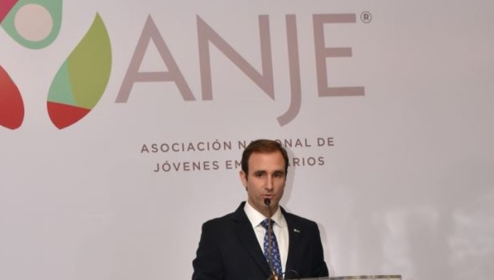 Raúl Hoyo, presidente de ANJE, se refiere al método de primarias
