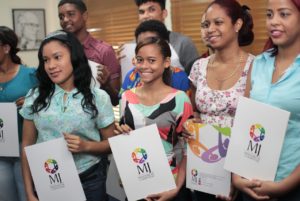 Se seleccionarán mil jóvenes, 400 de ellos del banco de elegibles del Ministerio de Juventud