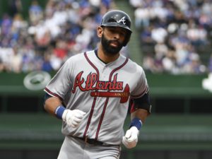 José BAutista durante un partido con los Bravos de Atlanta