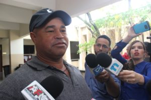 Genaro Peguero, padre de asesinada Emely Pegrero. Archivo Narciso Acevedo.