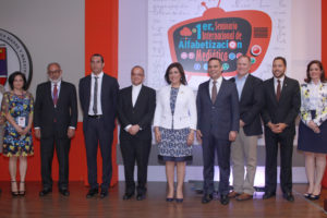 Maribel Justo, Persio Maldonado, Satiago Tejedor, padre Alfredo de la Cruz Baldera, Margarita Cedeño, Luis Henri Molina, Patrick Butler, Dariel Suárez, Luisa Taveras.