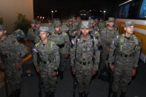 Parte de los soldado que llegaron a la zona fronteriza