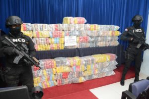 368 paquetes de droga incautados en lancha en La Romana